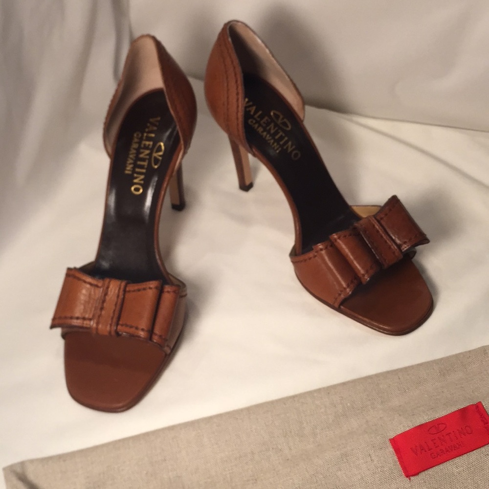 Valentino Garavani designer heels